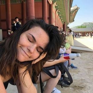 Meet your Posher, Brittney